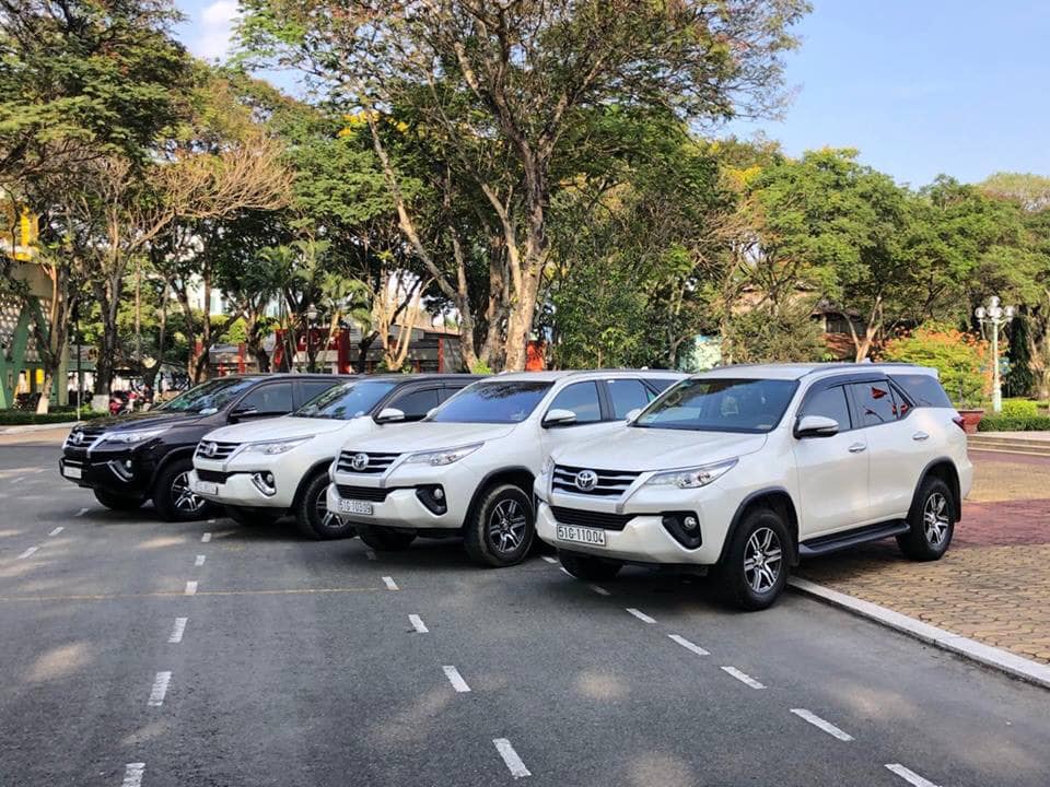 cho thuê xe ô tô quận đống đa