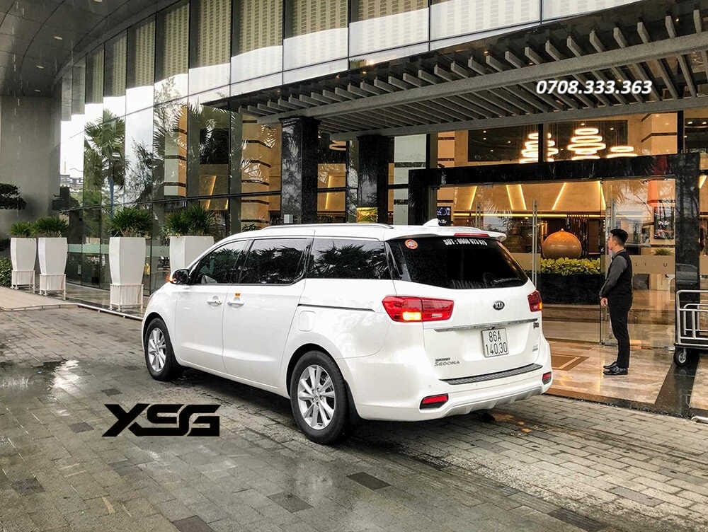 cho thuê xe 7 chỗ tphcm có tài