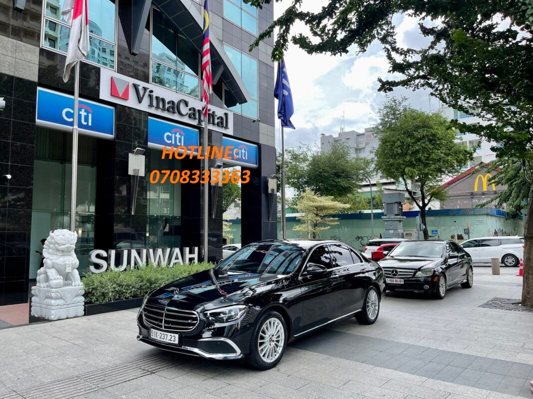 Dịch Vụ Cho Thuê Xe Mercedes TPHCM Tự Lái Và Có Tài Xế dịch vụ cho thuê xe mercedes tphcm