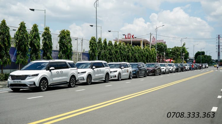 #1 Cho Thuê Xe Carnival TPHCM Xe Đời Mới Có Tài Và Tự Lái dịch vụ cho thuê xe carnival tphcm chuyên nghiệp