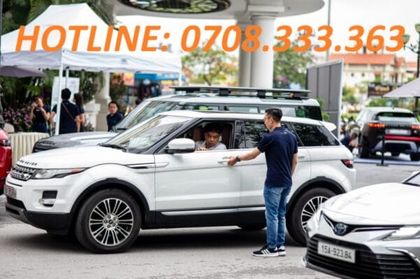cho thuê xe land rover tphcm