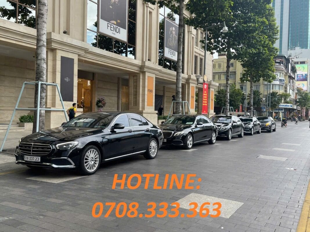 Dịch Vụ Cho Thuê Xe Mercedes TPHCM Tự Lái Và Có Tài Xế cho thuê xe mercedes tphcm