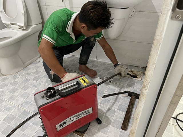 thông cống nghẹt