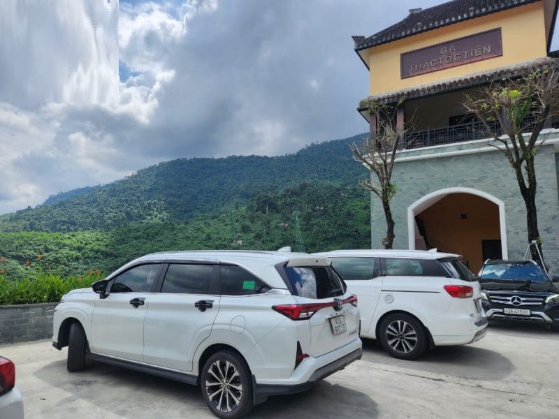 thuê xe tự lái cuối tuần hà nội giá rẻ