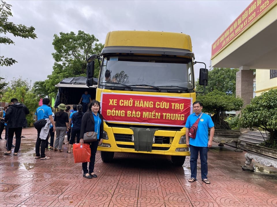 thuê xe ô tô cho đoàn thiện nguyện