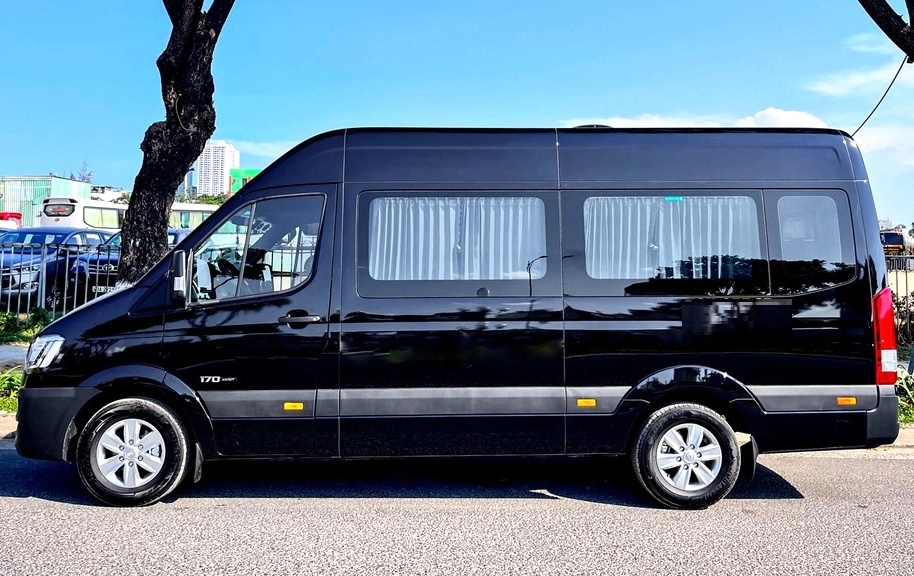 thuê xe ô tô phục vụ team building