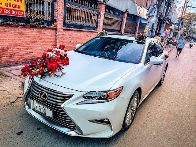 cho thuê xe lexus vũng tàu giá tốt