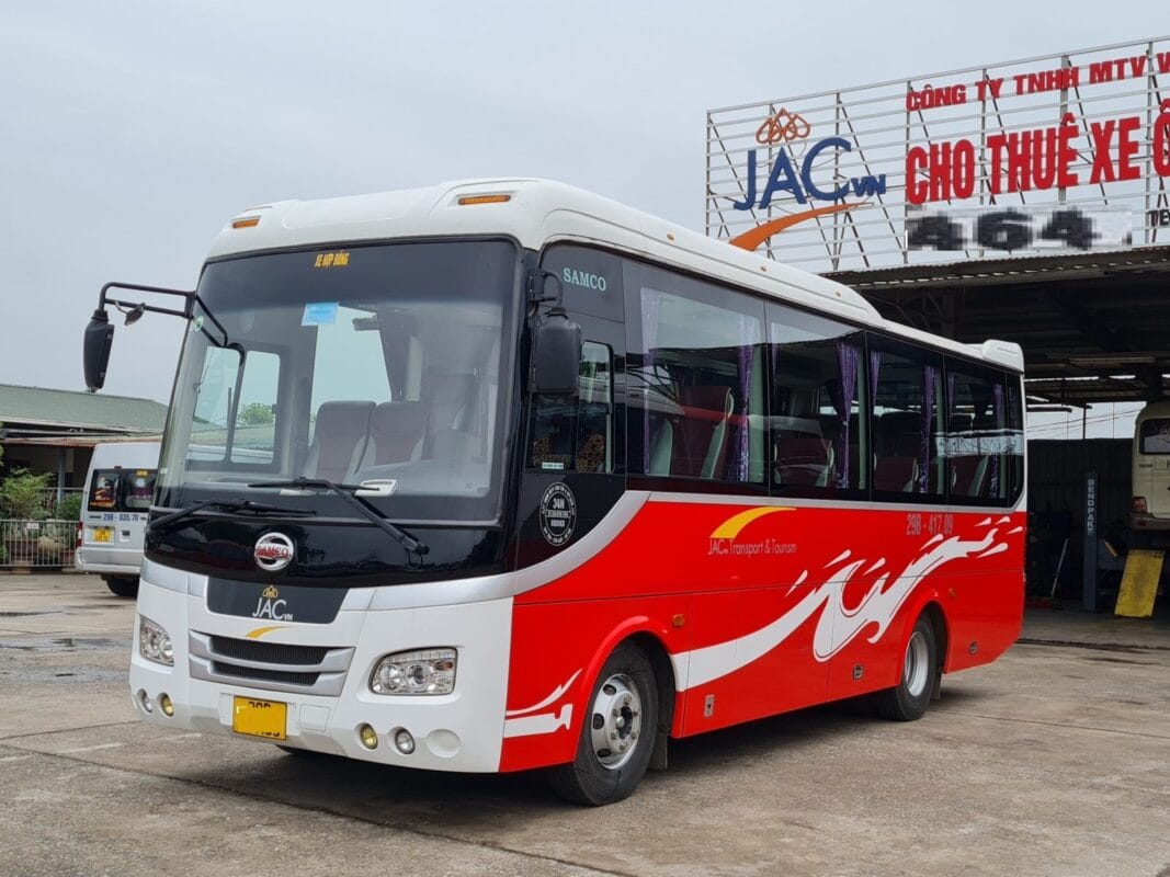 thuê xe ô tô cho đoàn khảo sát thị trường