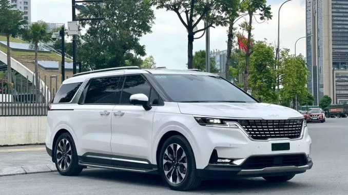 cho thuê xe ô tô tiếp đón đối tác chuyên nghiệp