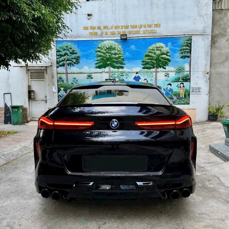 thuê xe ô tô hỗ trợ đổi xe giữa chừng